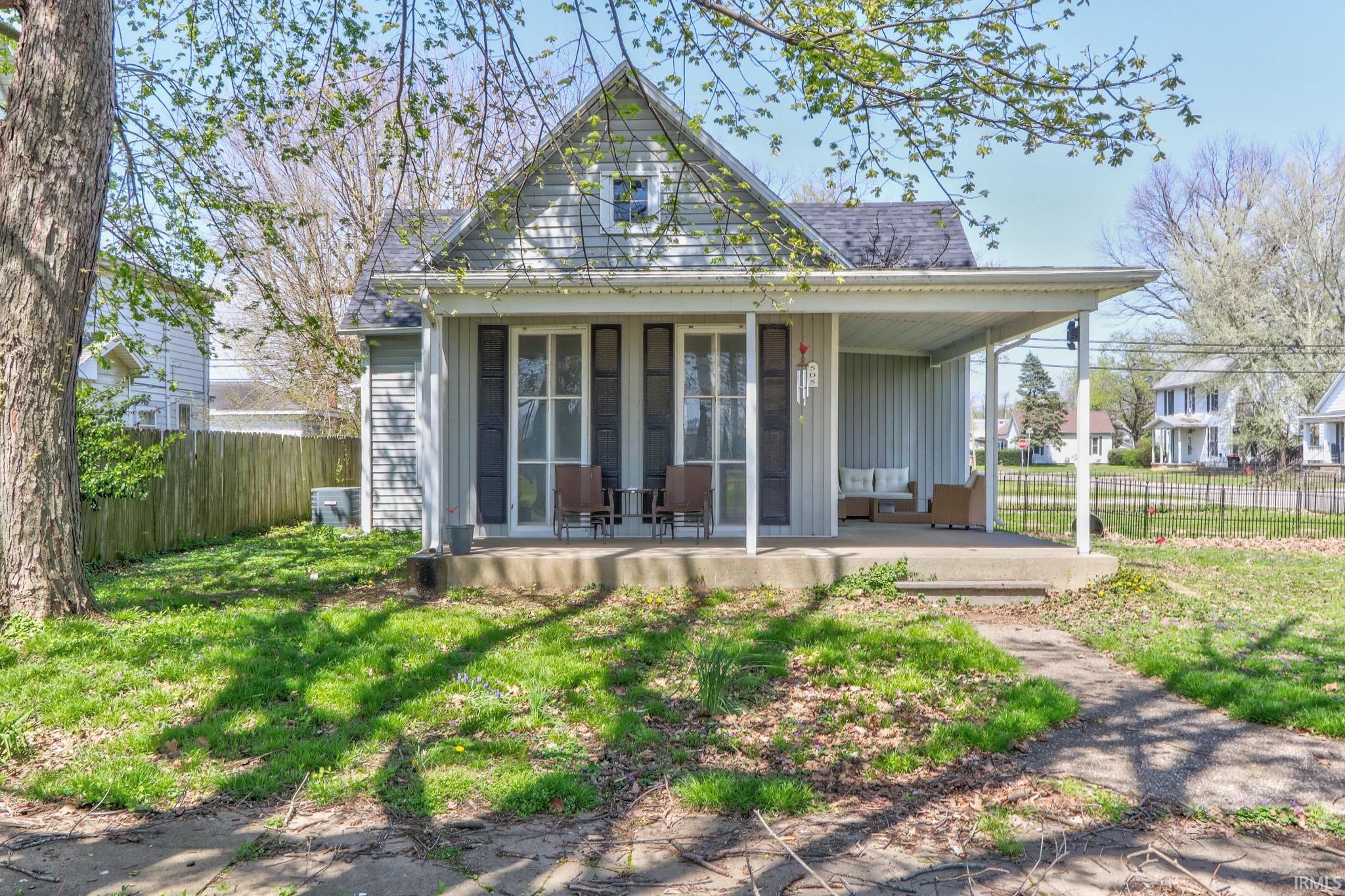 505 W 2nd Street Mount Vernon IN 47620