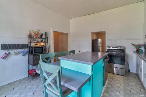 505 W 2nd Street Mount Vernon IN 47620