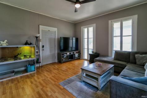505 W 2nd Street Mount Vernon IN 47620
