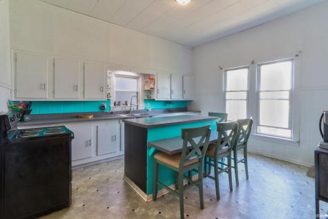 505 W 2nd Street Mount Vernon IN 47620