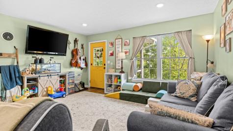 316 W Thornton Street Paoli IN 47454