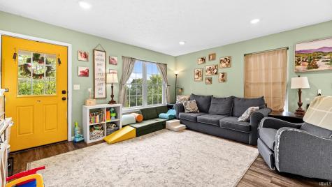 316 W Thornton Street Paoli IN 47454