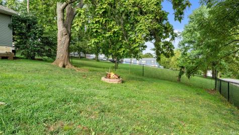 316 W Thornton Street Paoli IN 47454