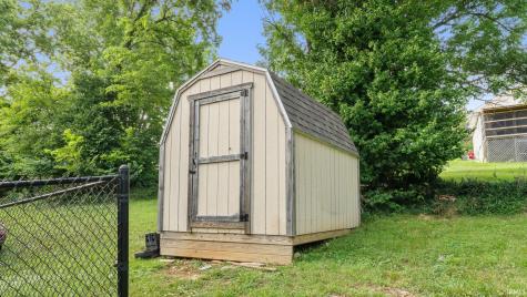 316 W Thornton Street Paoli IN 47454