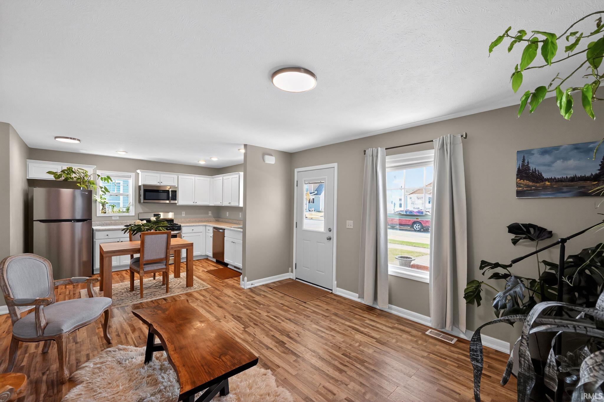 1544 E Edgar Avenue Mishawaka IN 46545