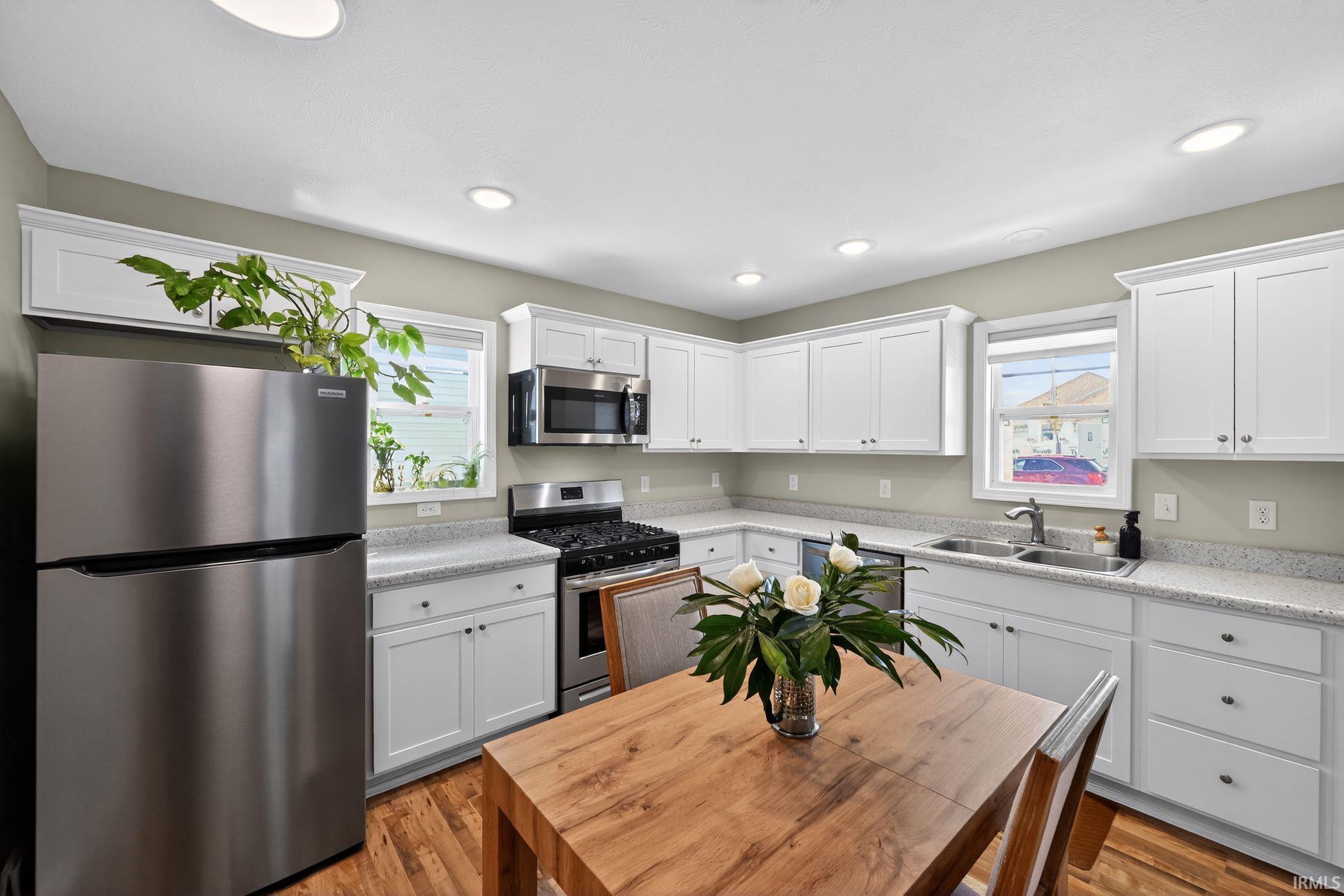 1544 E Edgar Avenue Mishawaka IN 46545