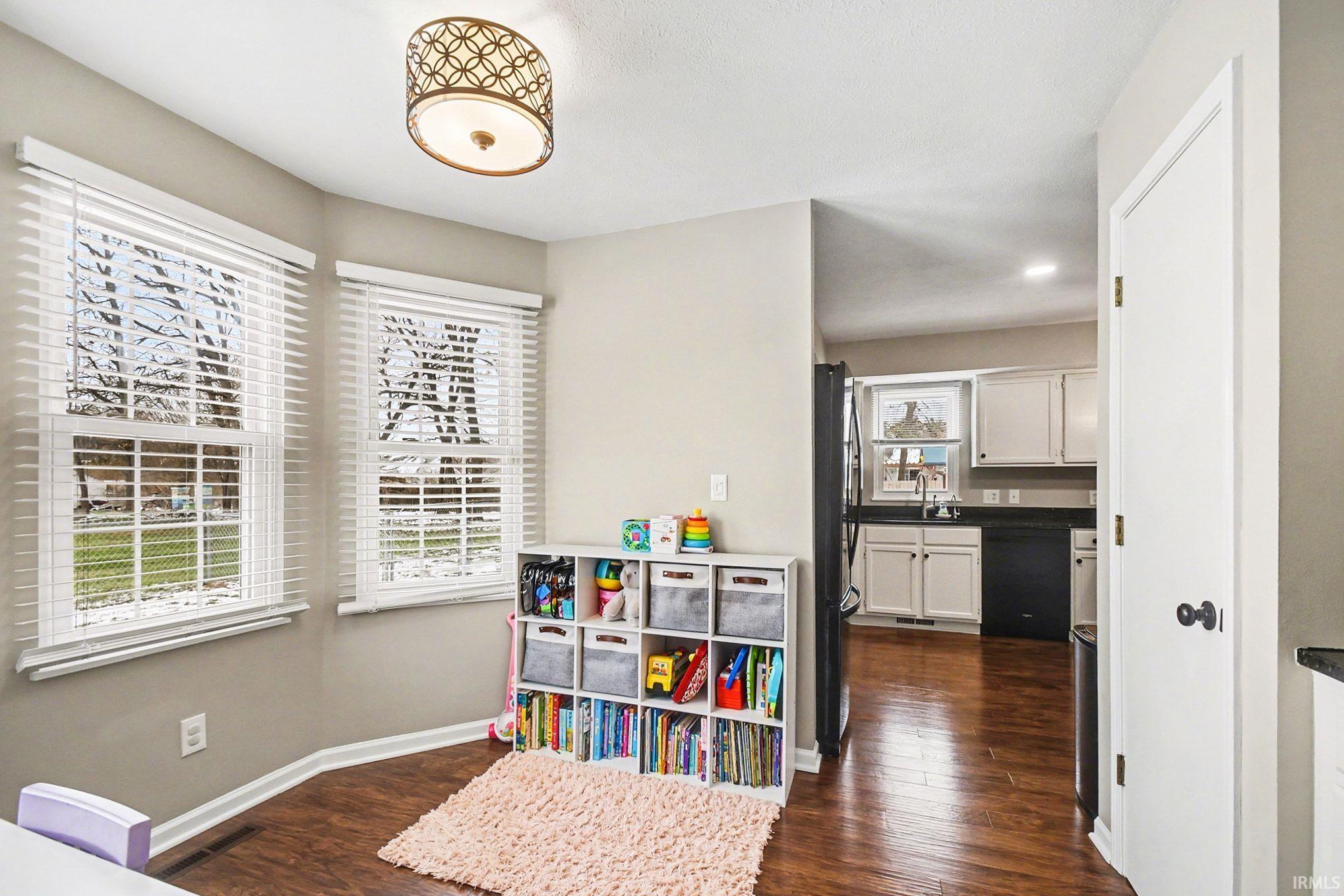 10287 Ashleys Meadow Drive Granger IN 46530