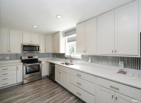 11086 W Silver Maple Drive Kewanna IN 46939