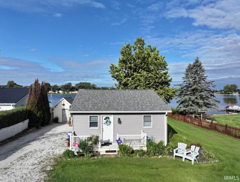 11086 W Silver Maple Drive Kewanna IN 46939
