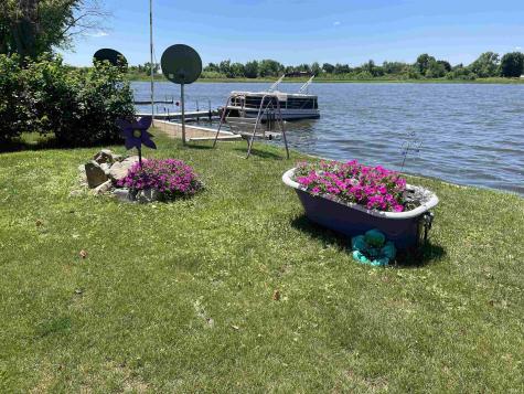 11086 W Silver Maple Drive Kewanna IN 46939