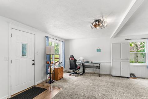 11896 W Breezy Point Drive Monticello IN 47960