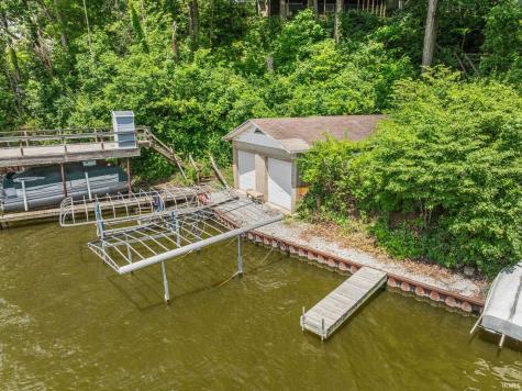 11896 W Breezy Point Drive Monticello IN 47960