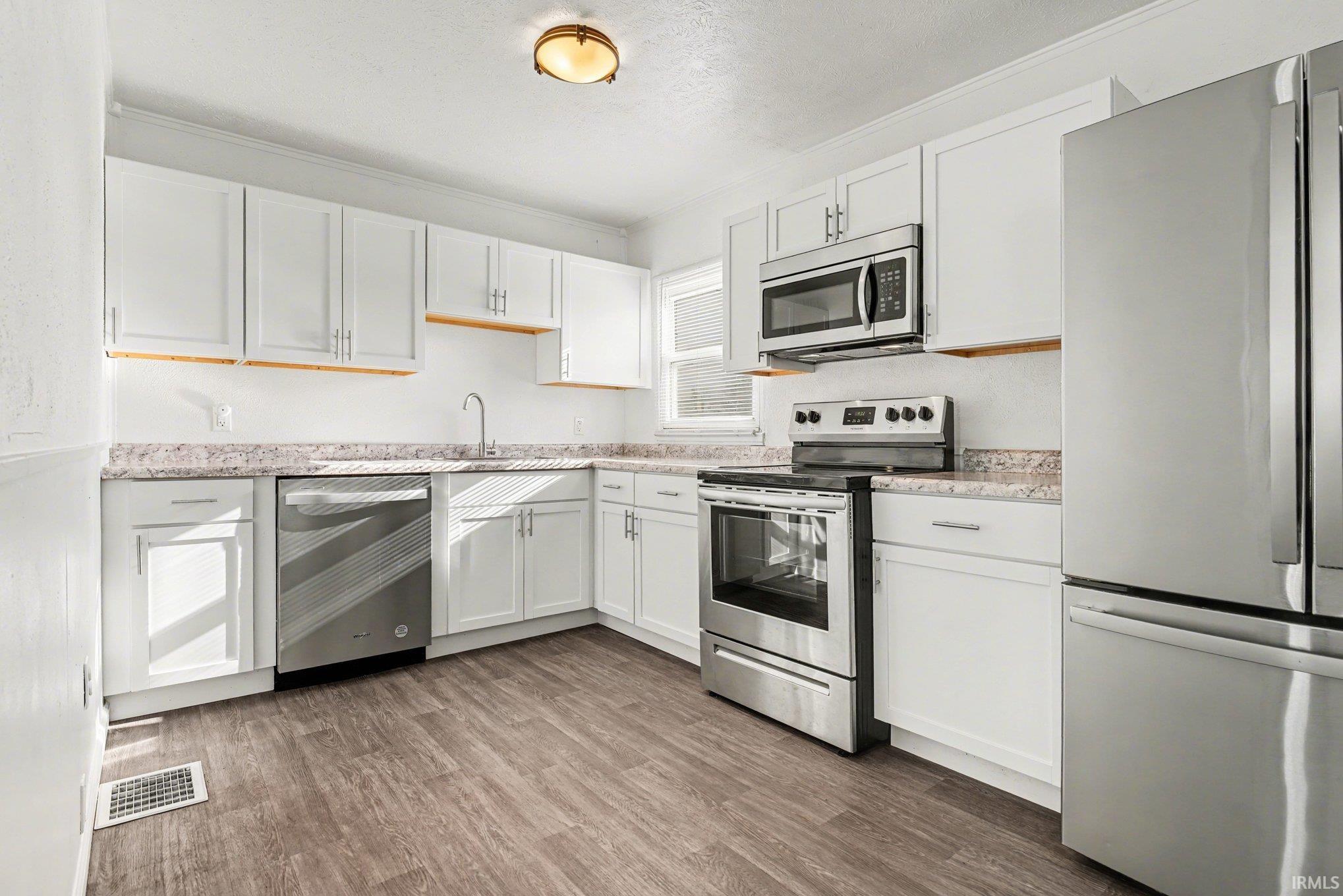 2126 S Scott Street South Bend IN 46613