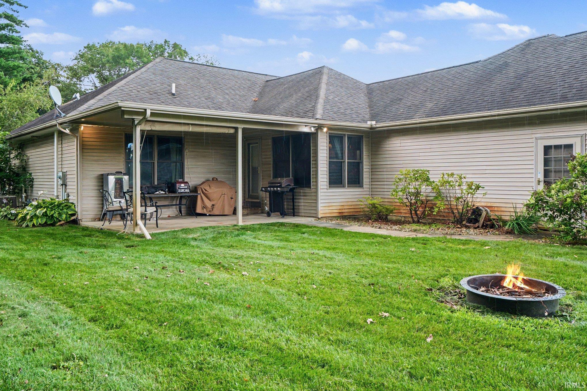 53303 Red Oak Court Bristol IN 46507