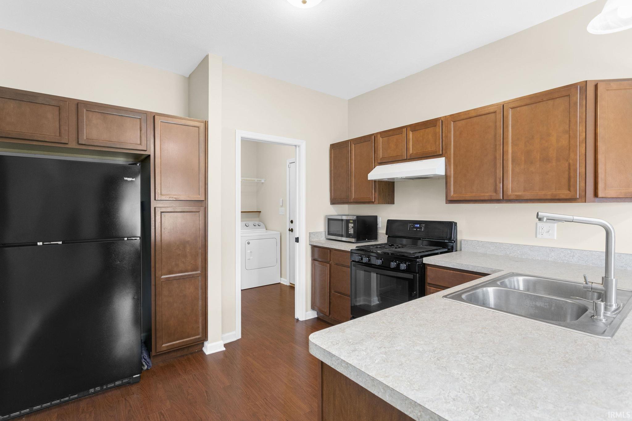 915 W Oak Street South Bend IN 46616