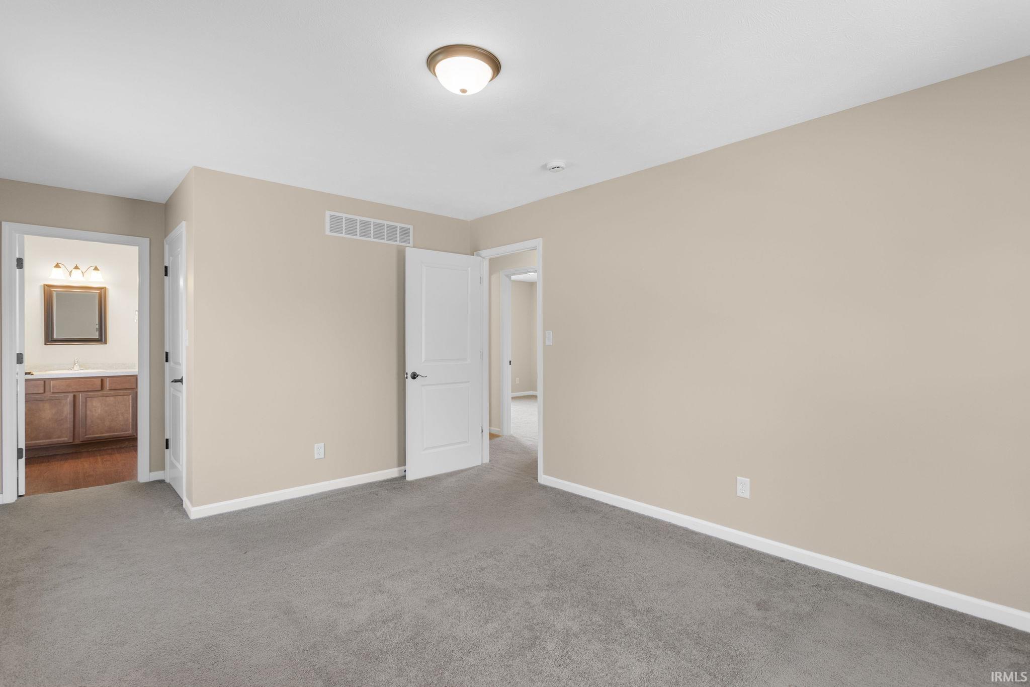 915 W Oak Street South Bend IN 46616