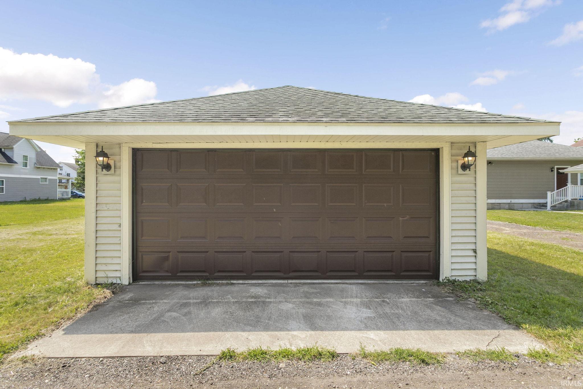 915 W Oak Street South Bend IN 46616