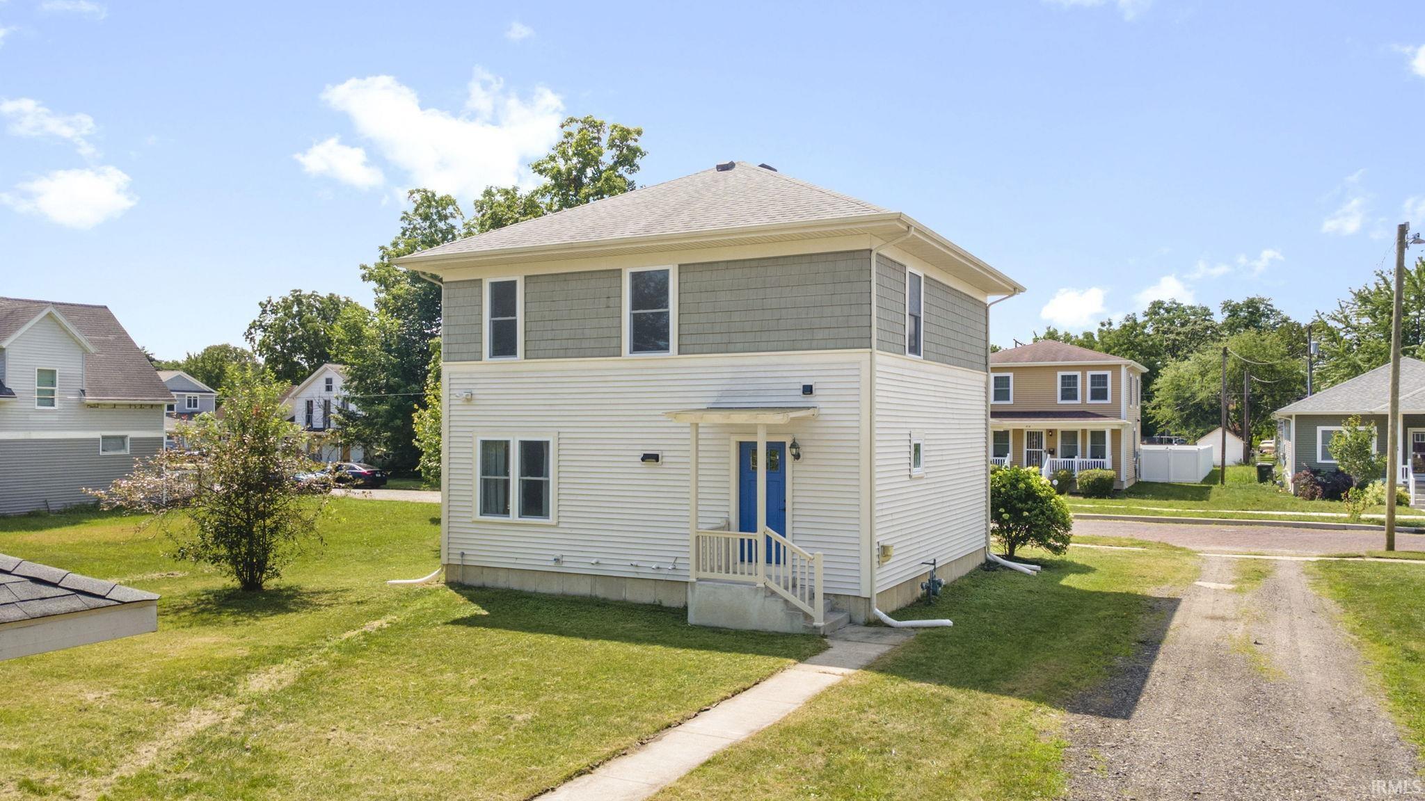 915 W Oak Street South Bend IN 46616
