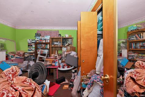 216 W South A Street Gas City IN 46933