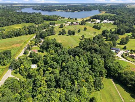 7637 E State Road 47 Waveland IN 47989