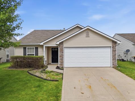 3911 Nadina Cove Fort Wayne IN 46815
