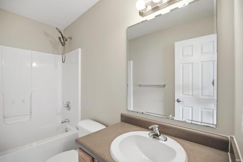 3911 Nadina Cove Fort Wayne IN 46815