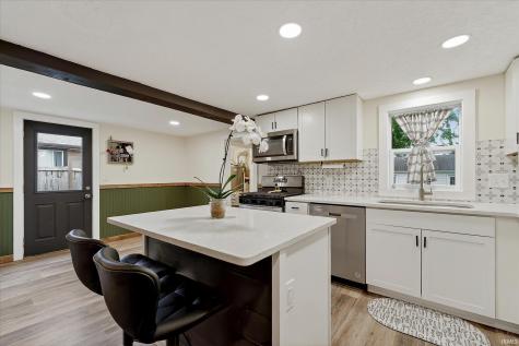 355 Blinn Avenue Frankfort IN 46041