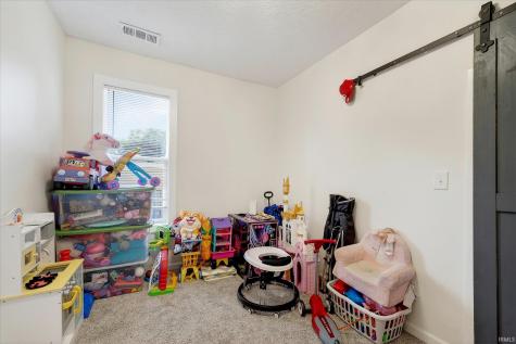 355 Blinn Avenue Frankfort IN 46041