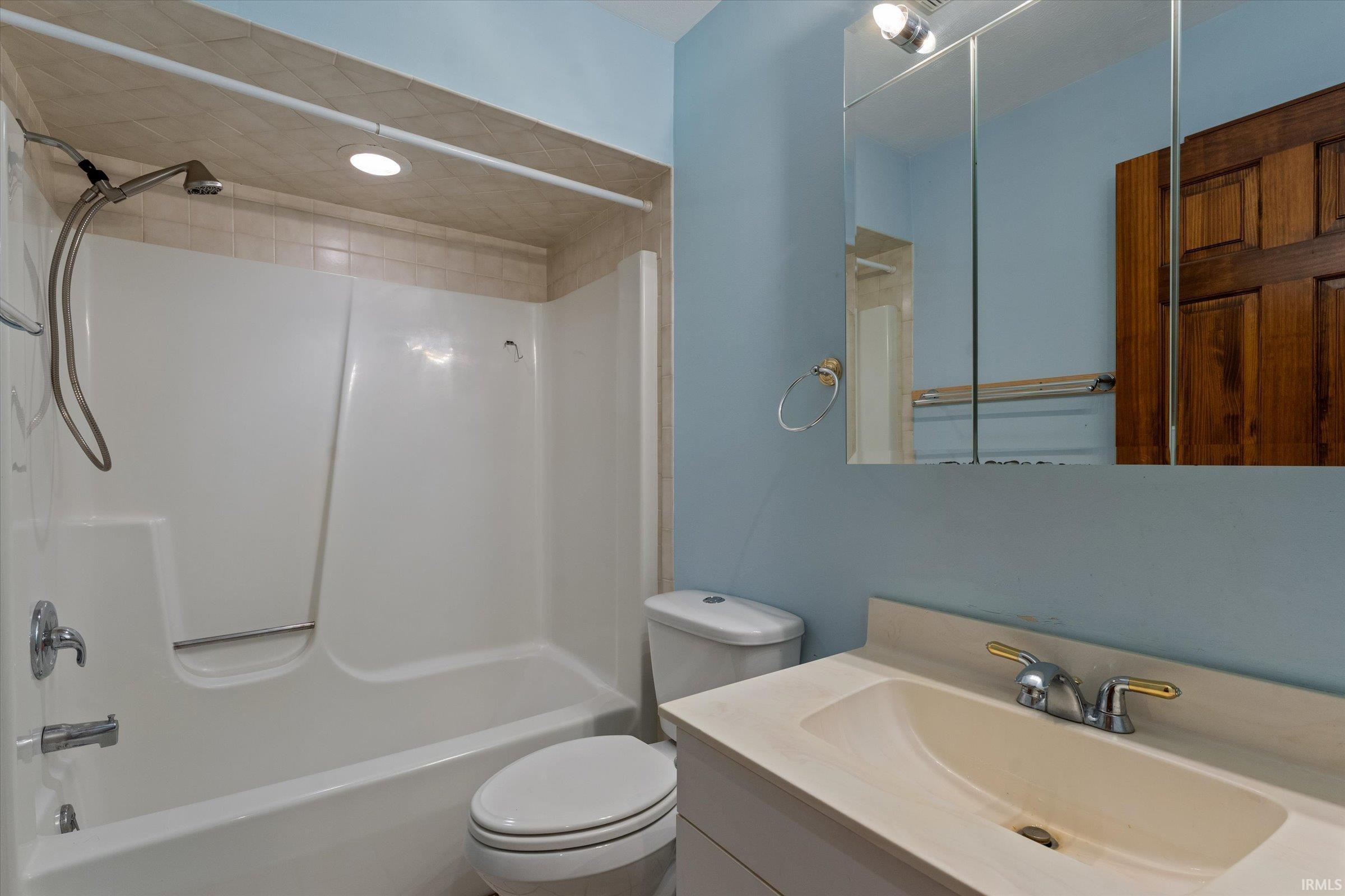 23666 Bel Ridge Drive Elkhart IN 46516