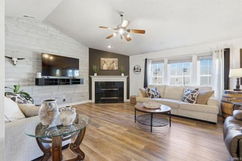 14450 Country Apple Court Fishers IN 46038