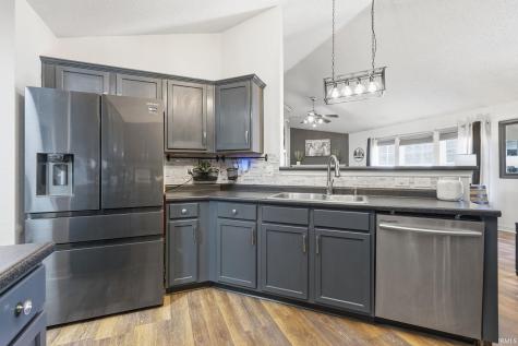 14450 Country Apple Court Fishers IN 46038