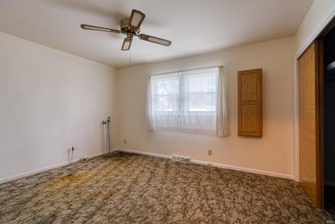 20 W Highway 62 Mount Vernon IN 47620