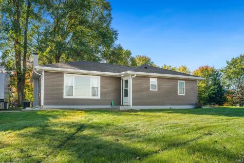 3159 W Crystal Lake Road Warsaw IN 46580