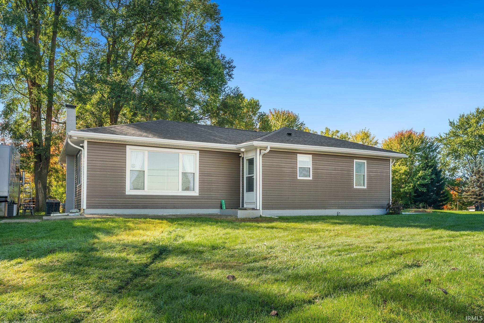 3159 W Crystal Lake Road Warsaw IN 46580