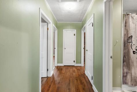 3159 W Crystal Lake Road Warsaw IN 46580