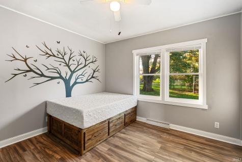 3159 W Crystal Lake Road Warsaw IN 46580