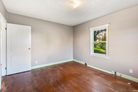 3159 W Crystal Lake Road Warsaw IN 46580