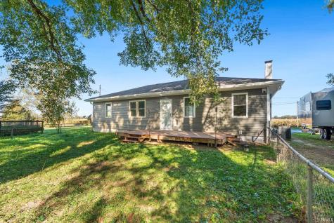 3159 W Crystal Lake Road Warsaw IN 46580