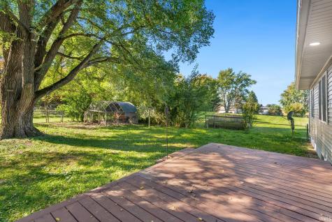 3159 W Crystal Lake Road Warsaw IN 46580