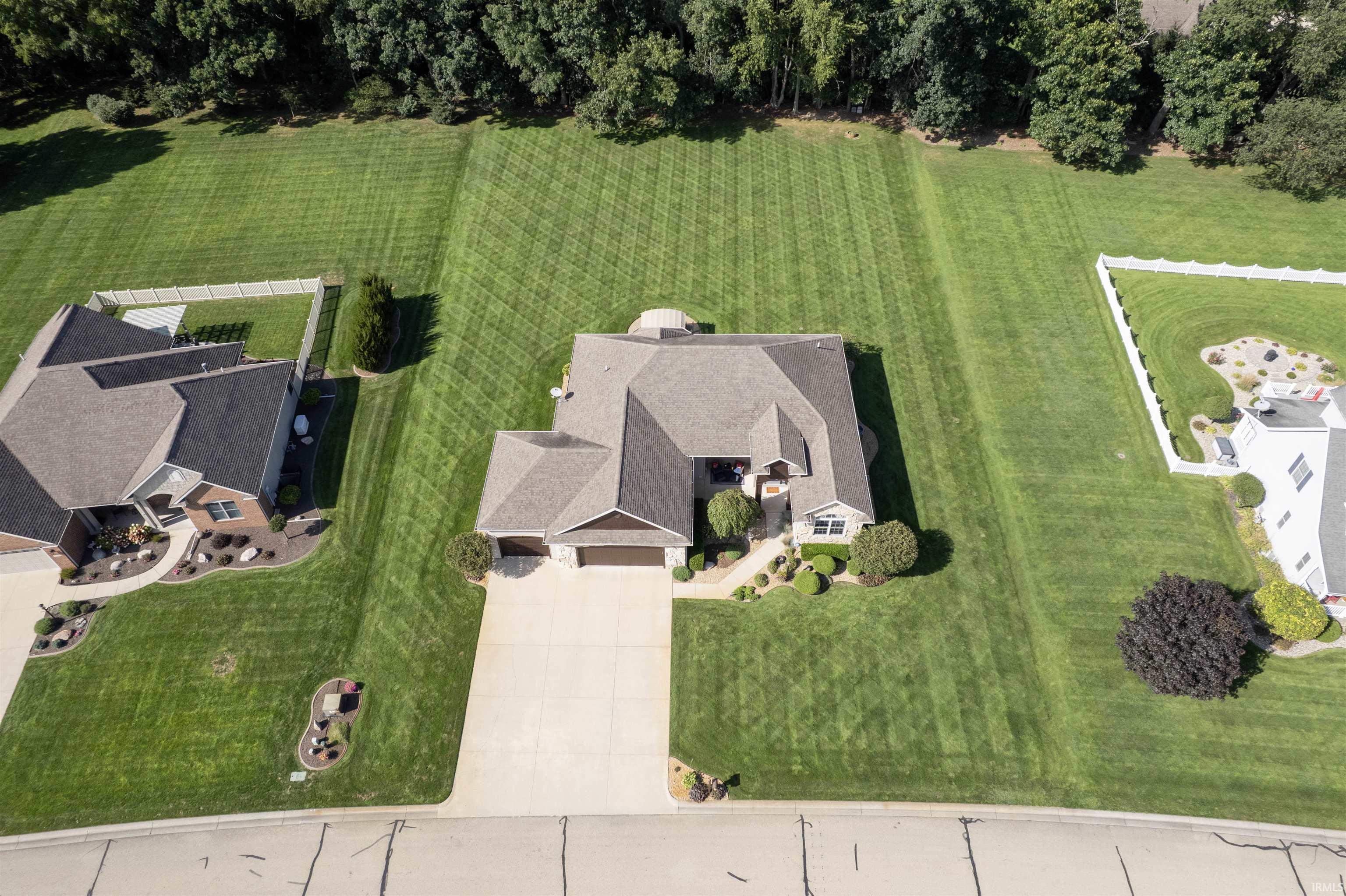 30349 Quail Pointe Drive Granger IN 46530