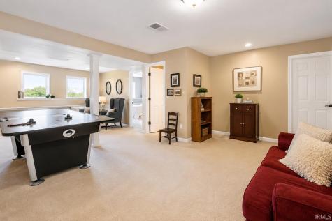 6641 Dockside Drive South Bend IN 46628