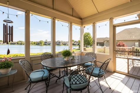 6641 Dockside Drive South Bend IN 46628
