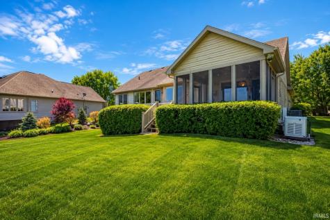 6641 Dockside Drive South Bend IN 46628