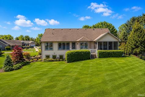 6641 Dockside Drive South Bend IN 46628