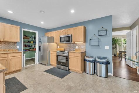 5044 Haywood Lane Plainfield IN 46168