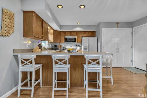 1410 Sandalwood Court Evansville IN 47720