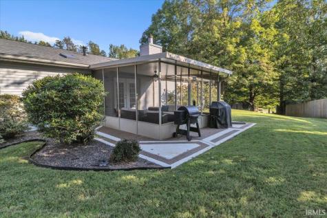 1410 Sandalwood Court Evansville IN 47720
