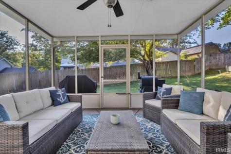 1410 Sandalwood Court Evansville IN 47720