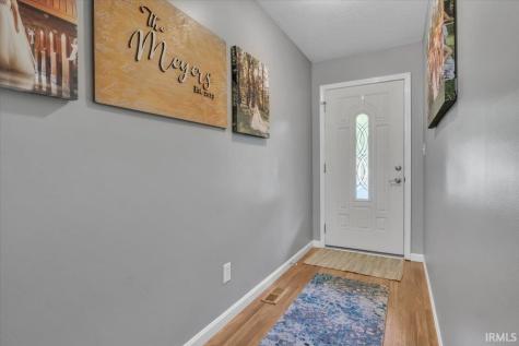 1410 Sandalwood Court Evansville IN 47720