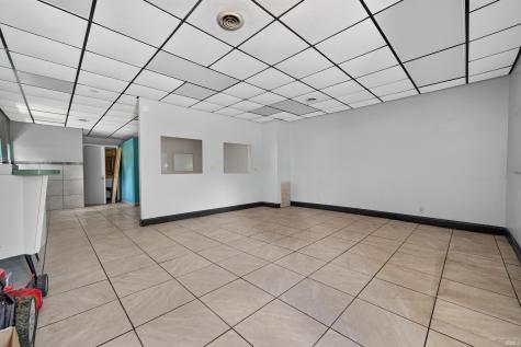 1012 E Broadway Logansport IN 46947